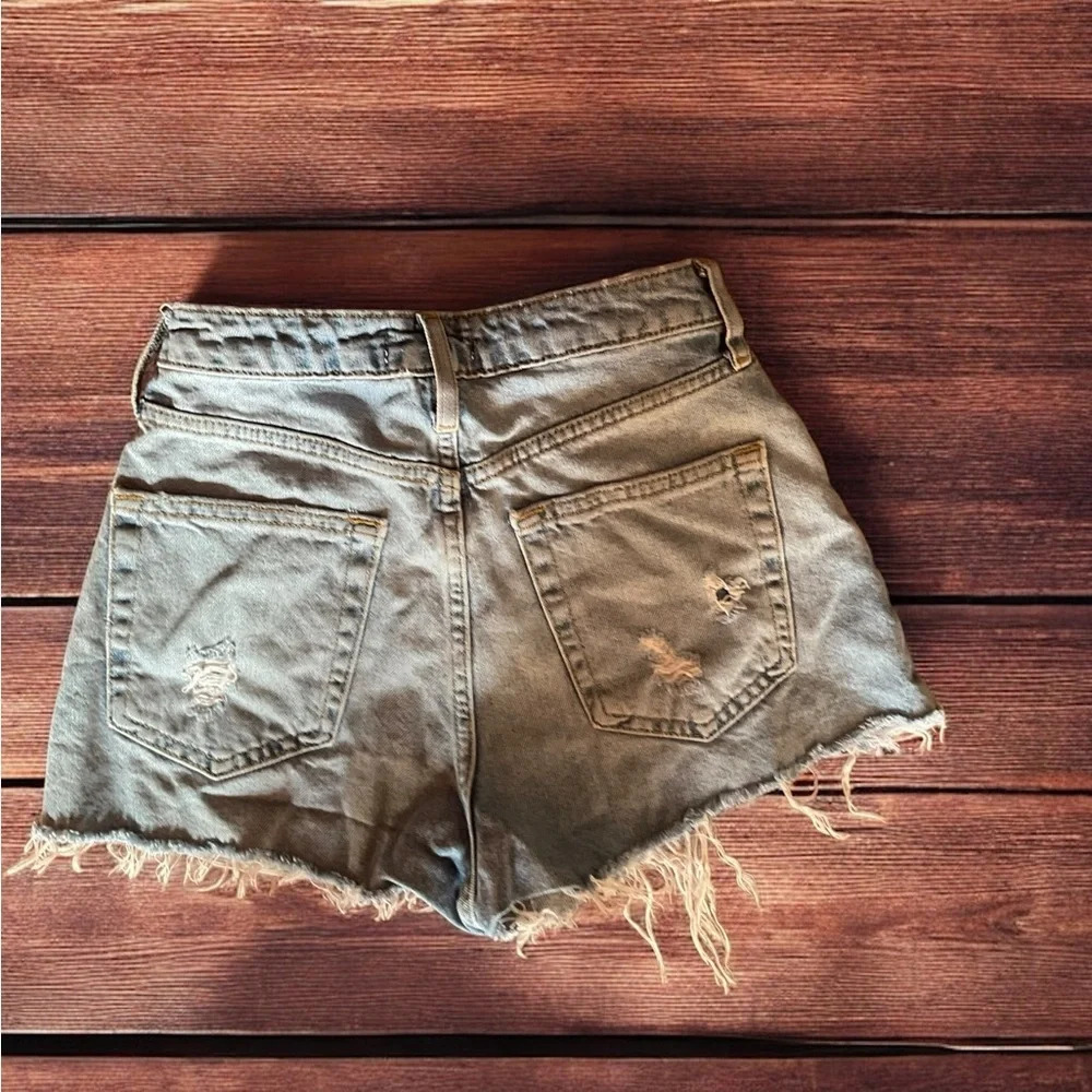 Forever21 denim shorts (A8) - Picture 3 of 4